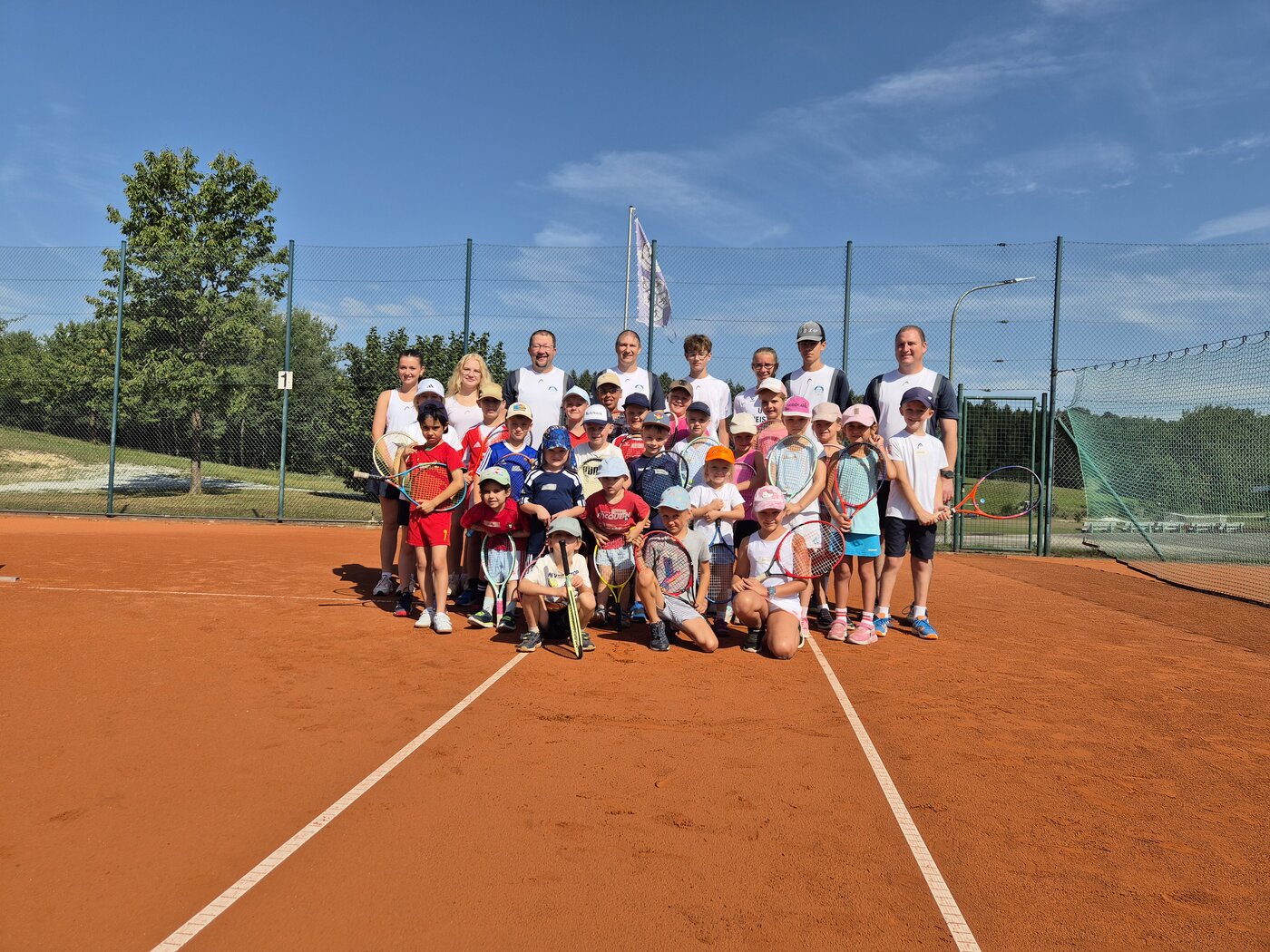 ferienprogramm-2026-tennis-termin-1-B030.jpg